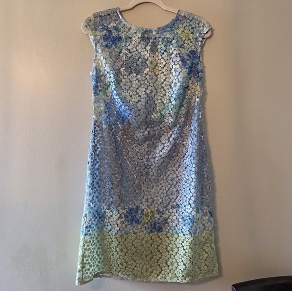 Kay Unger New York Sleeveless Sequins Mini Dress Size 10. - Picture 3 of 12